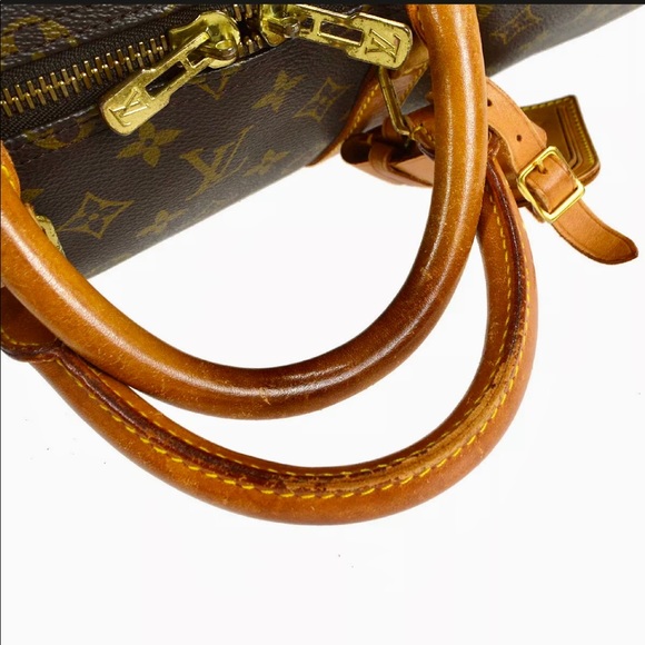 Louis Vuitton Authentic Monogram Keepall 55 - Picture 9 of 11